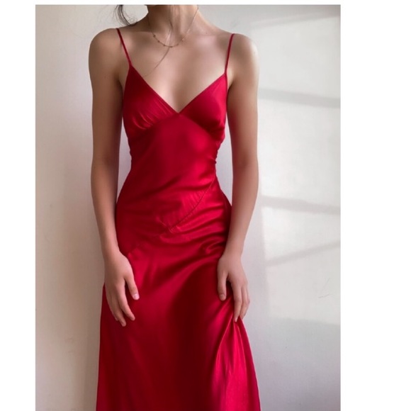 Vintage 90s 100% Silk Slip Dress Crimson Red High Slit Silk Dress Backless Bella - Picture 3 of 16